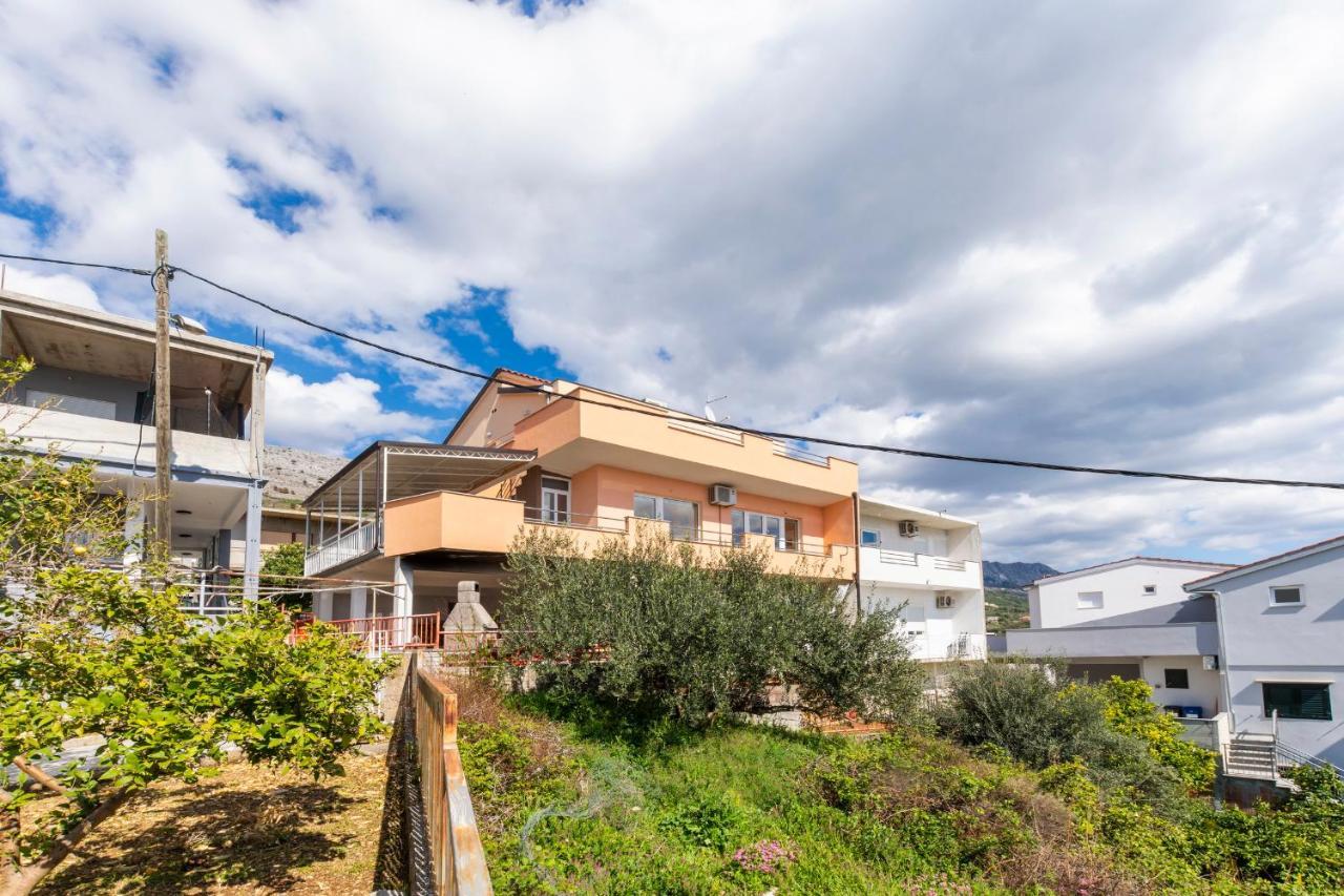 Villa Tomas „The View Of Jesenice“ イェセニツェ エクステリア 写真
